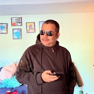 Meet your Posher, Pavan